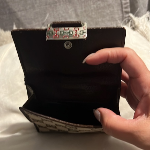 Compact Wallet, Bifold Wallet Gucci
Leather, Canvas, Metal, Fabric, Enamel - Picture 4 of 8